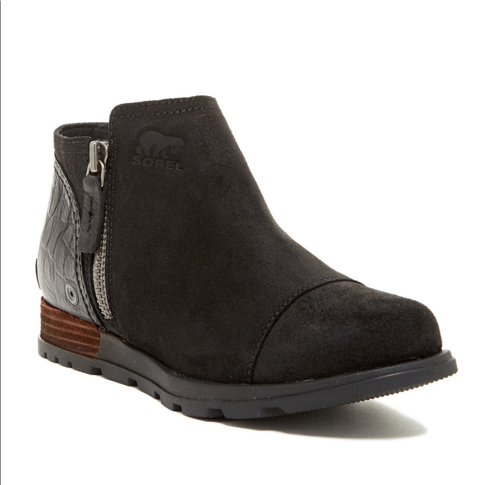 Sorel Major Low Boot in Kettle Black